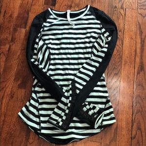 Lululemon long sleeve top